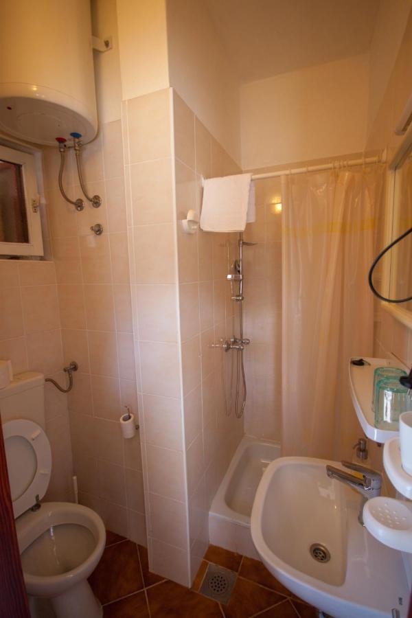 Apartments Cvelic Milovcic Malinska Εξωτερικό φωτογραφία