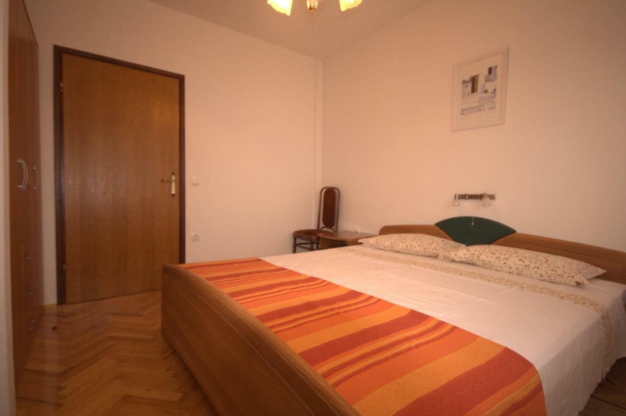 Apartments Cvelic Milovcic Malinska Εξωτερικό φωτογραφία